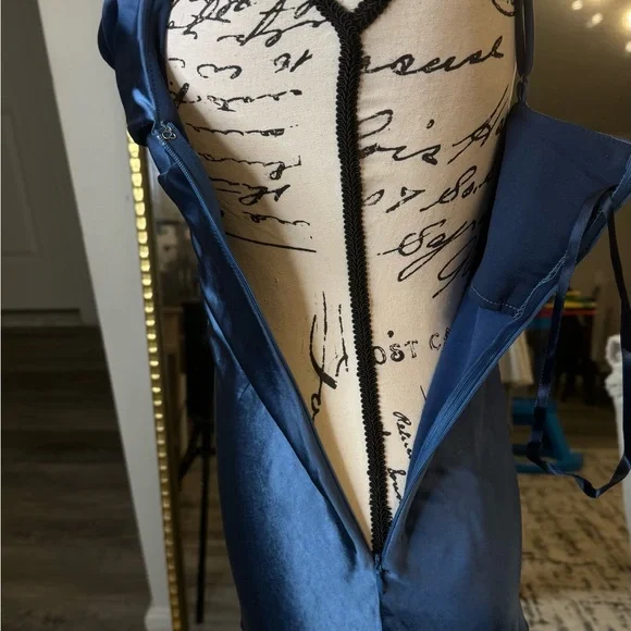 Hello Molly Midnight Blue Midi Dress - Picture 11 of 13